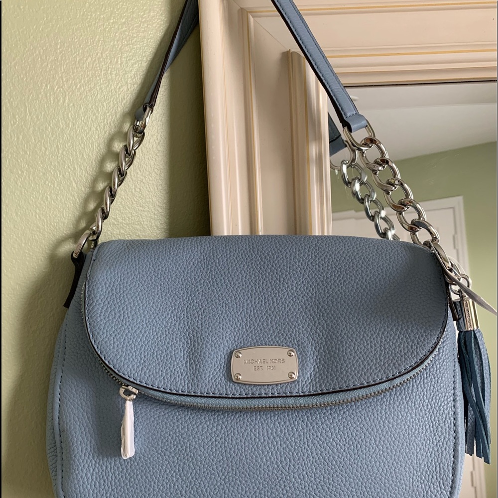 Michael Kohl’s authentic Bedford Blue Bag